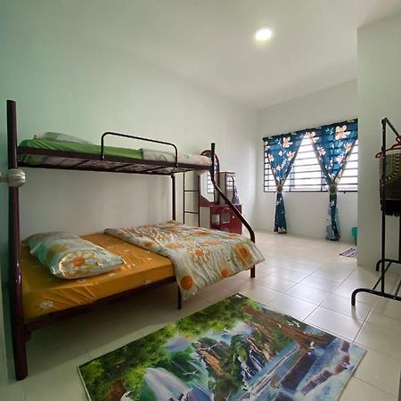 Sya Honey Homestay 2 Tanah Rata Exterior photo